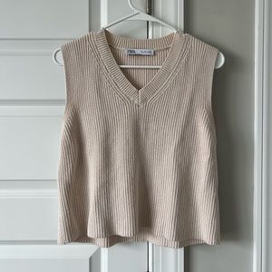 small Zara knit sweater vest